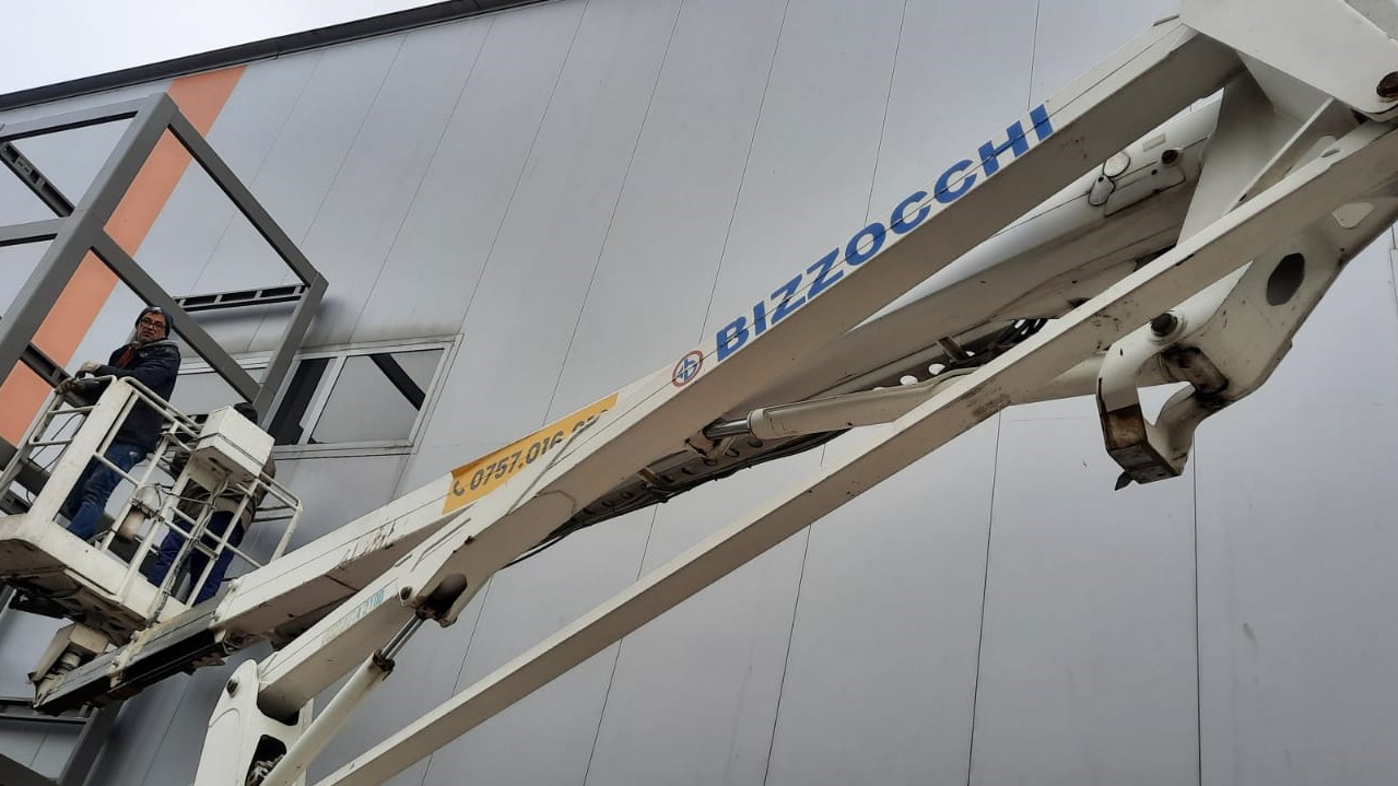 miniatură implicită kran