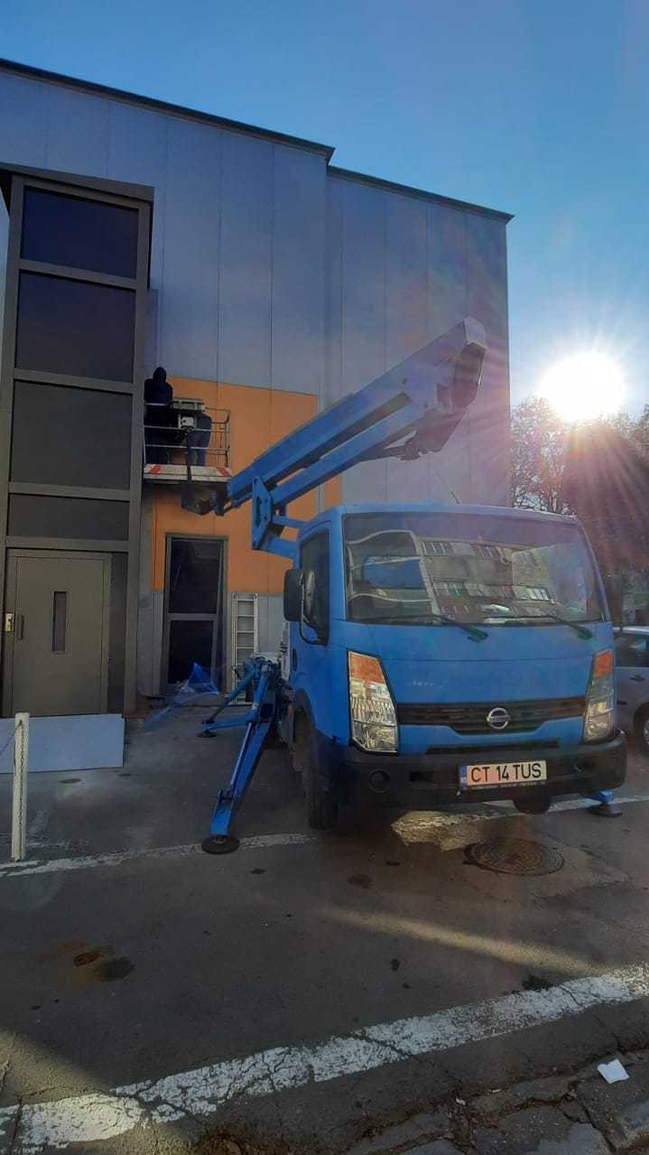 miniatură implicită kran