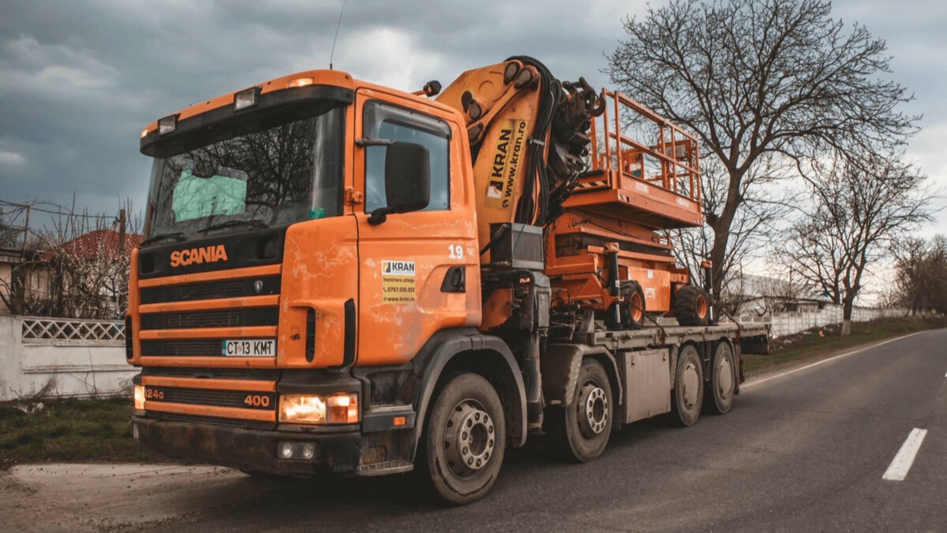 crane rental in adamclisi