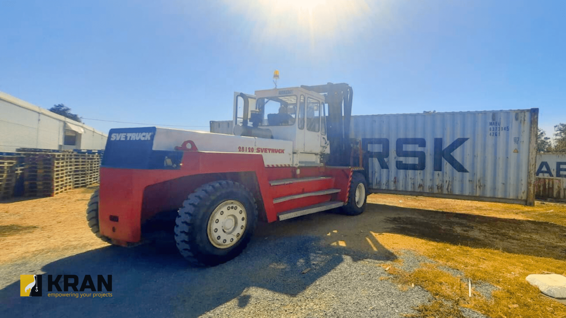 închiriere stivuitoare grele